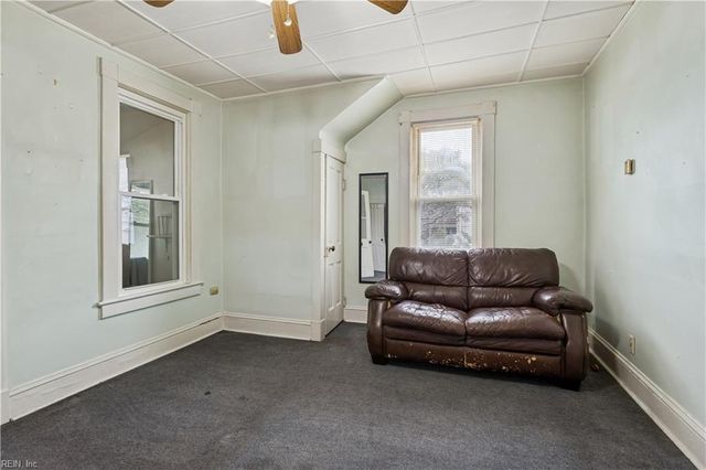 569 W Ocean View AVE, Norfolk, VA 23503