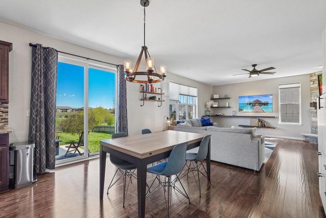 1842 Windrush DRIVE, Grafton, WI 53024