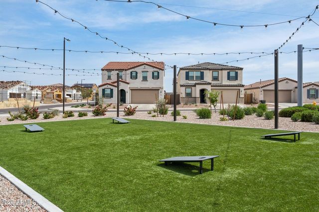 2566 W Huntington Drive, Phoenix, AZ 85041