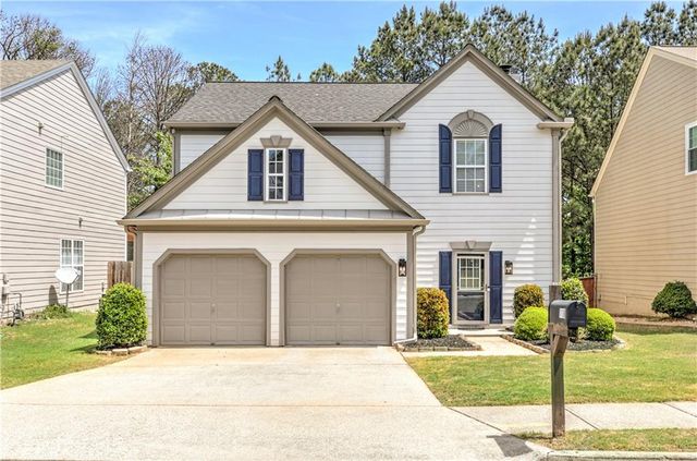 118 Wallnut Hall Circle, Woodstock, GA 30189