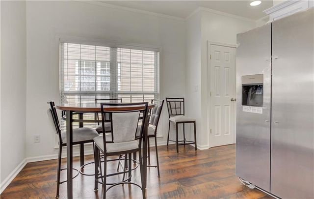 118 Wallnut Hall Circle, Woodstock, GA 30189