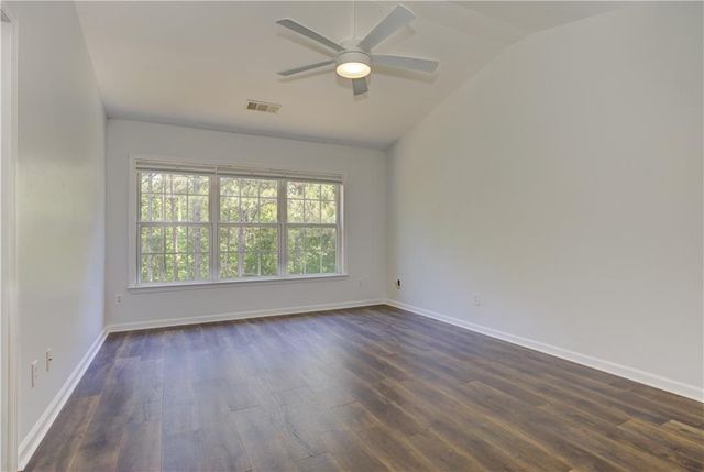 118 Wallnut Hall Circle, Woodstock, GA 30189