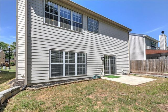 118 Wallnut Hall Circle, Woodstock, GA 30189