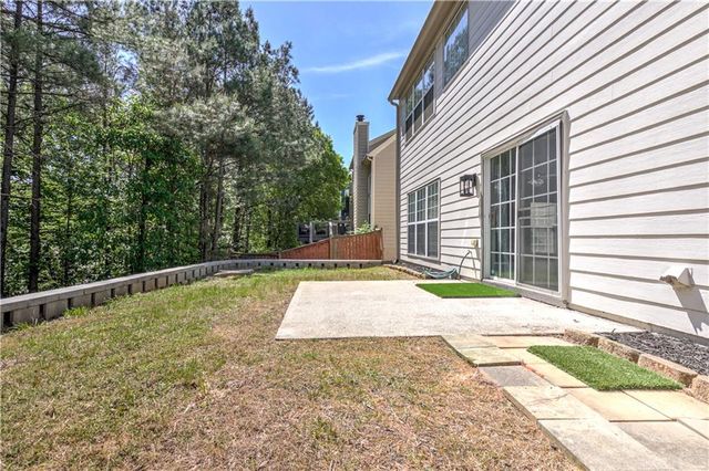 118 Wallnut Hall Circle, Woodstock, GA 30189