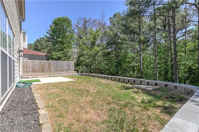 118 Wallnut Hall Circle, Woodstock, GA 30189