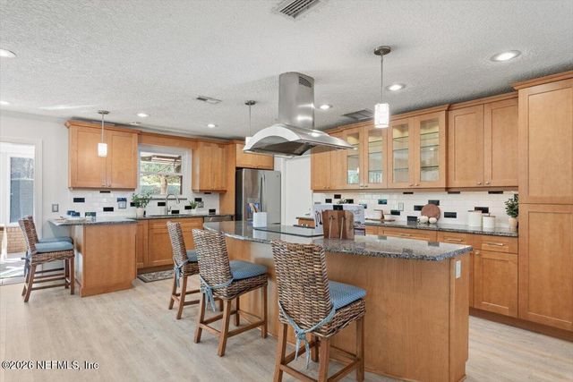 8134 VERACRUZ Drive, Jacksonville, FL 32211