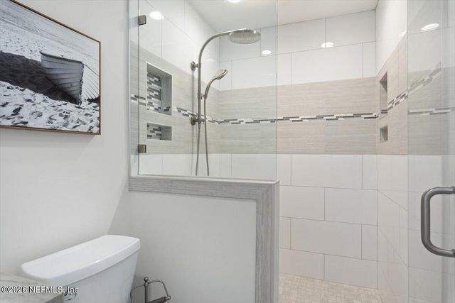 8134 VERACRUZ Drive, Jacksonville, FL 32211