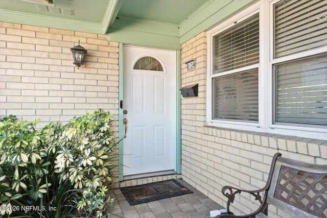 8134 VERACRUZ Drive, Jacksonville, FL 32211