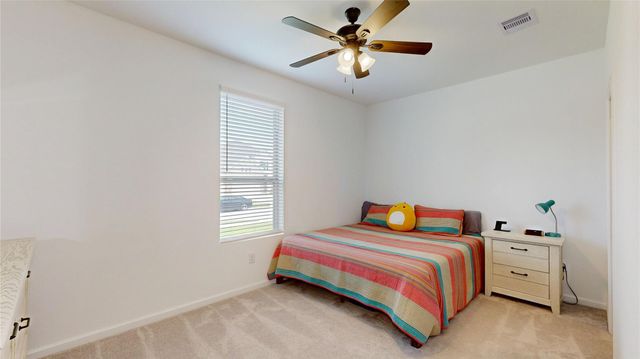 711 Hooks Trail Lane, League City, TX 77573