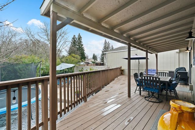 2797 Oak Creek Ct, Cameron Park, CA 95682