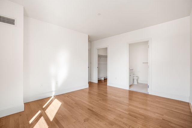 116-128 Rantoul St. 509, Beverly, MA 01915