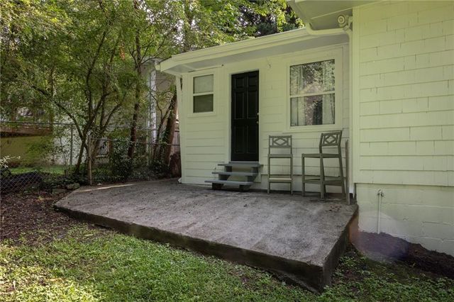 865 Stokeswood Avenue SE, Atlanta, GA 30316