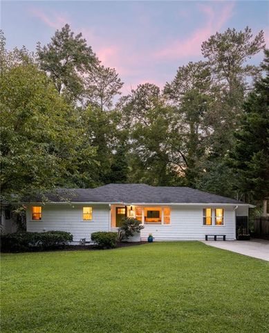 865 Stokeswood Avenue SE, Atlanta, GA 30316