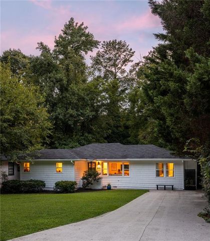 865 Stokeswood Avenue SE, Atlanta, GA 30316