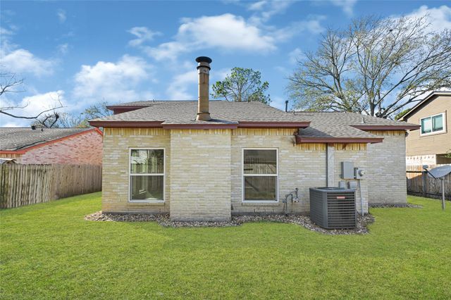 12514 Hideaway Park Drive, Cypress, TX 77429