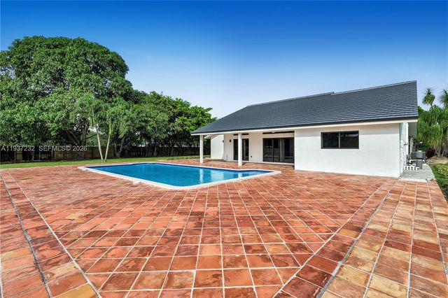 21360 SW 236th St, Homestead, FL 33031