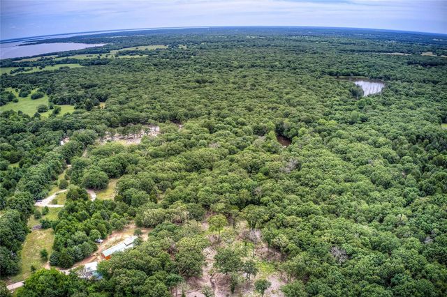 1327 County Road 3702, Quinlan, TX 75474