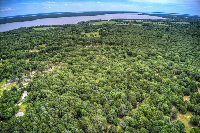 1327 County Road 3702, Quinlan, TX 75474