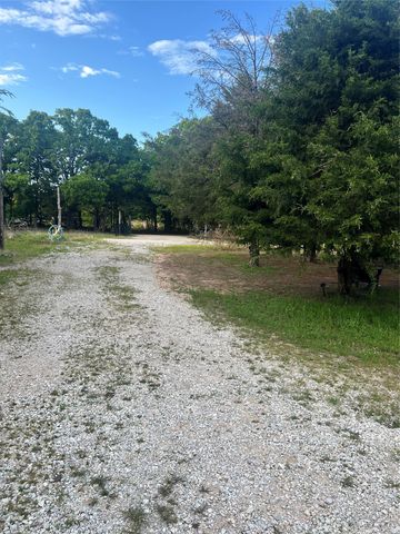 1327 County Road 3702, Quinlan, TX 75474