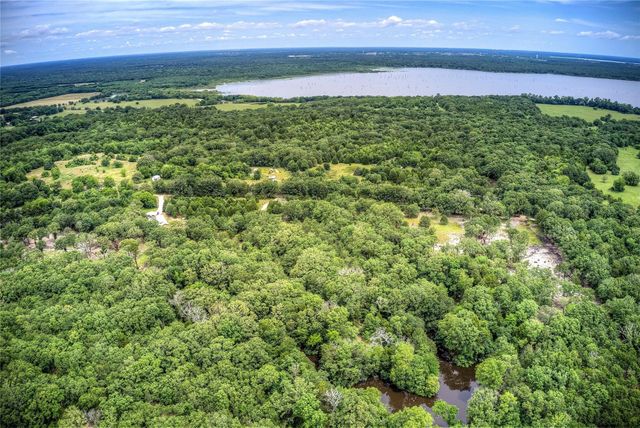 1327 County Road 3702, Quinlan, TX 75474