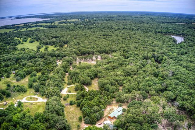 1327 County Road 3702, Quinlan, TX 75474