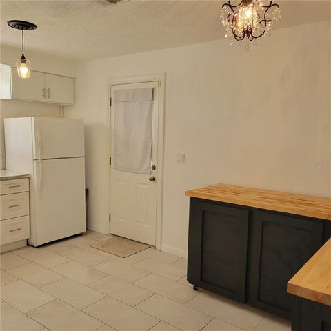 3439 MCINTOSH ROAD, Sarasota, FL 34232