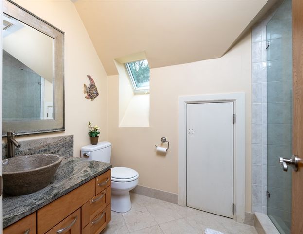 375 Atherton St, Milton, MA 02186