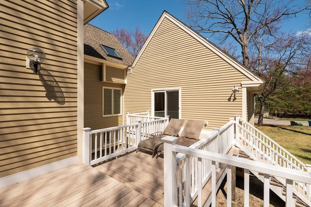 375 Atherton St, Milton, MA 02186