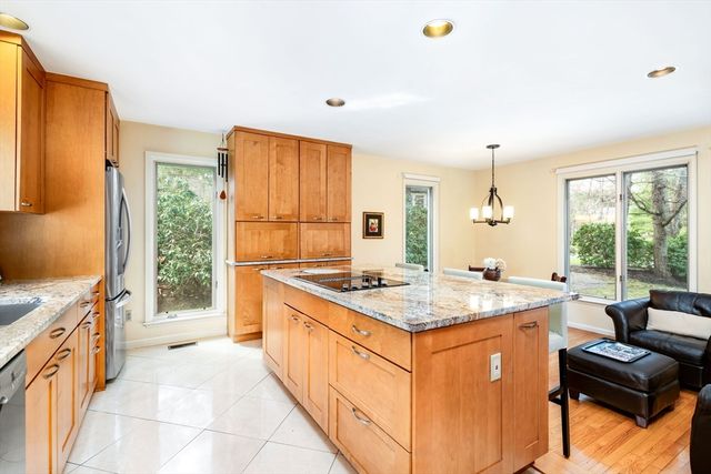 375 Atherton St, Milton, MA 02186