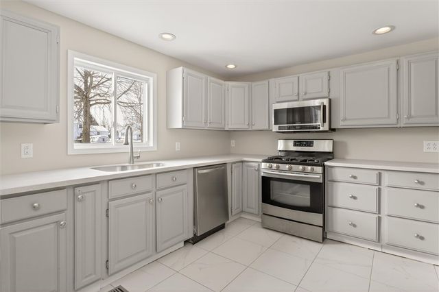 47 Alderbush Lane, Hamlin, NY 14464