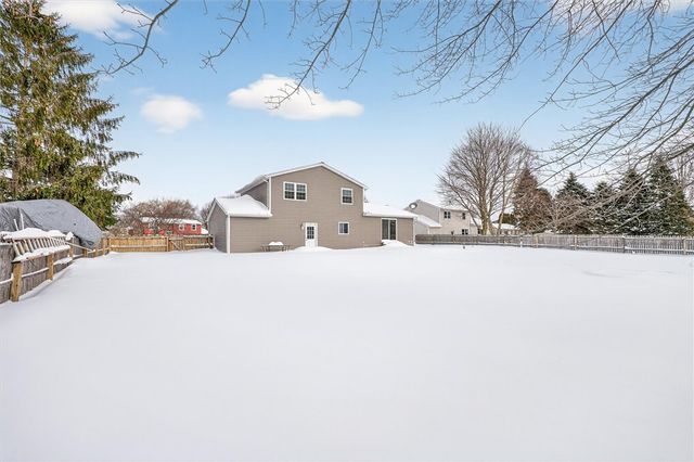 47 Alderbush Lane, Hamlin, NY 14464