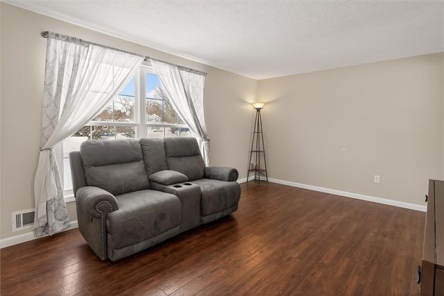 47 Alderbush Lane, Hamlin, NY 14464