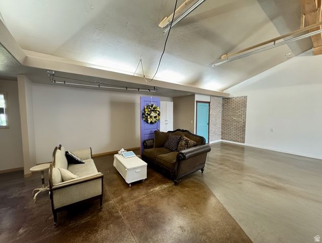 797 N WASHINGTON BLVD, Harrisville, UT 84404