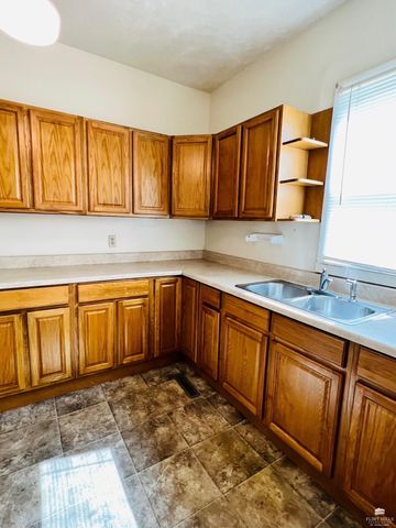 236 W 10th Street, Junction City, KS 66441