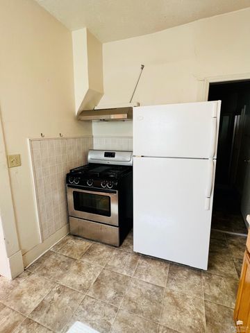 236 W 10th Street, Junction City, KS 66441