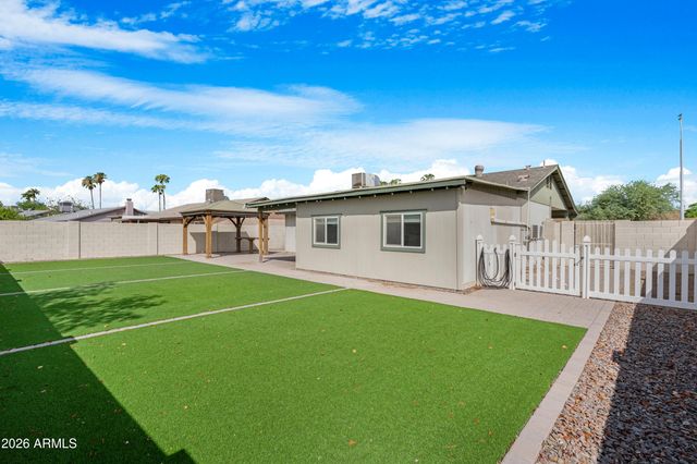 2113 W WESTERN Drive, Chandler, AZ 85224