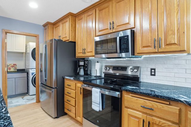 15037 Staples Street NE, Ham Lake, MN 55304