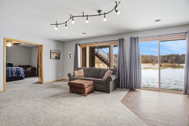 15037 Staples Street NE, Ham Lake, MN 55304