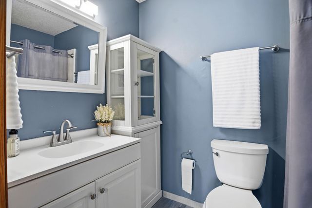 15037 Staples Street NE, Ham Lake, MN 55304