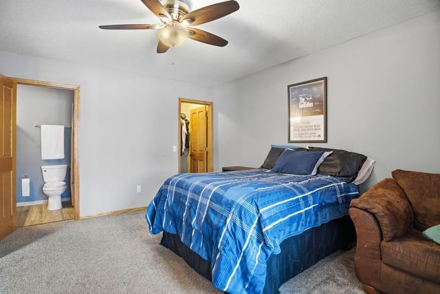 15037 Staples Street NE, Ham Lake, MN 55304