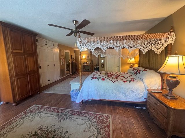 208 Knoxwood Court, Anderson, SC 29621