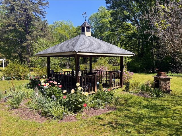208 Knoxwood Court, Anderson, SC 29621