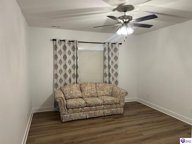 304 Sweet Grass Circle, Elizabethtown, KY 42701