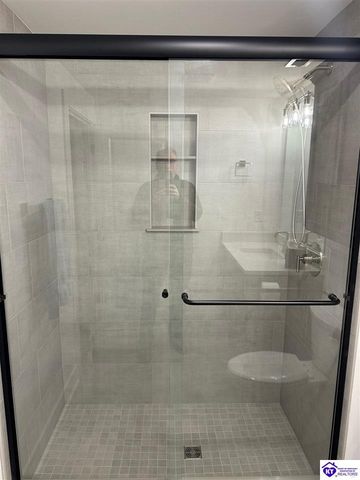 304 Sweet Grass Circle, Elizabethtown, KY 42701