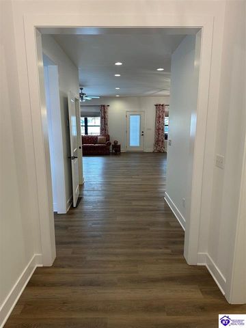 304 Sweet Grass Circle, Elizabethtown, KY 42701