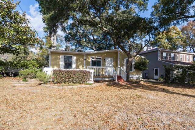 111 N Hollywood Dr. Unit B, Surfside Beach, SC 29575