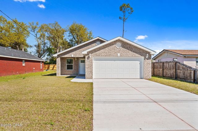 1807 E 9th Street, Panama City, FL 32401
