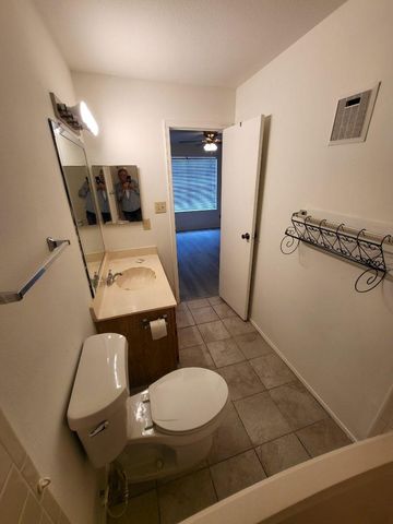 7649 Cambridge Street 7649, Houston, TX 77054