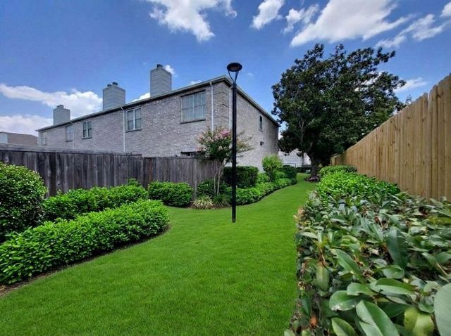 7649 Cambridge Street 7649, Houston, TX 77054