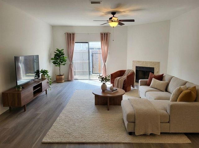 7649 Cambridge Street 7649, Houston, TX 77054